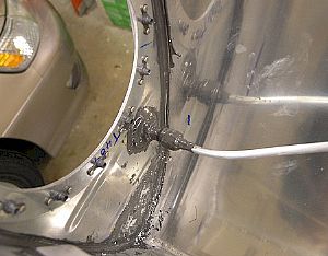 Torqued on the vent tube fitting and applied proseal