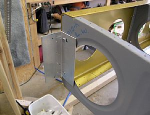Now to mount the rig on to the wing jig.