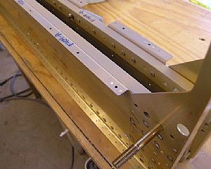 Installed the nutplates on the 2 bulkheads