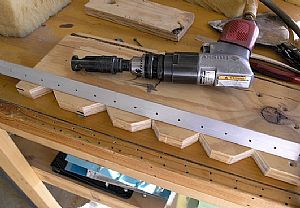 Countersunk the floor ribs