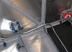 Here's the other end of the left brake line